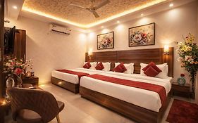 Airport Hotel Devrana